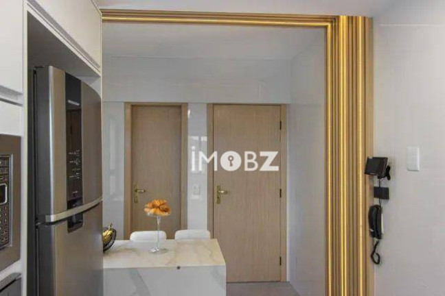 Imagem Imóvel com 3 Quartos à Venda, 109 m² em Vila Suzana - São Paulo Imagem Imóvel com 3 Quartos à Venda, 109 m² em Vila Suzana - São Paulo