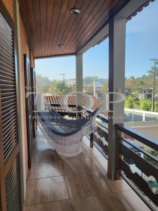 Imagem Casa com 3 Quartos à Venda, 287 m² em Enseada - Guarujá Imagem Casa com 3 Quartos à Venda, 287 m² em Enseada - Guarujá