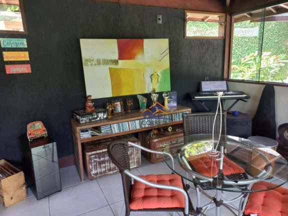 Imagem Casa com 5 Quartos à Venda, 169 m² em Parque Das Palmeiras - Angra Dos Reis Imagem Casa com 5 Quartos à Venda, 169 m² em Parque Das Palmeiras - Angra Dos Reis