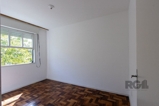 Imagem Apartamento com 3 Quartos à Venda, 50 m² em Cristal - Porto Alegre Imagem Apartamento com 3 Quartos à Venda, 50 m² em Cristal - Porto Alegre