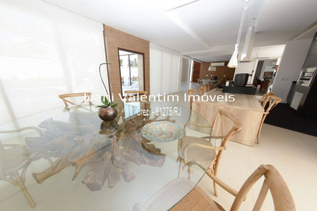 Imagem Casa de Condomínio com 5 Quartos à Venda, 906 m² em Barra Da Tijuca - Rio De Janeiro