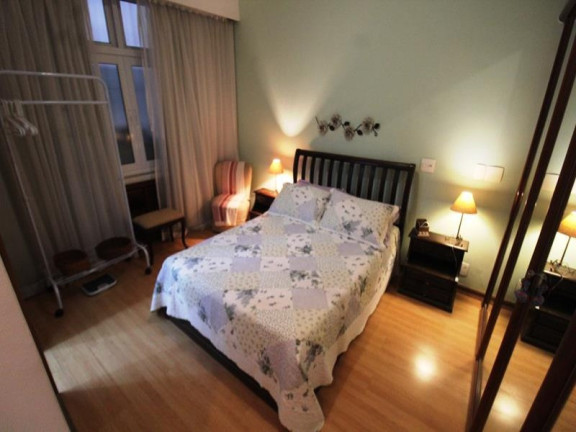 Imagem Apartamento com 2 Quartos para Temporada, 100 m² em Copacabana - Rio De Janeiro Imagem Apartamento com 2 Quartos para Temporada, 100 m² em Copacabana - Rio De Janeiro