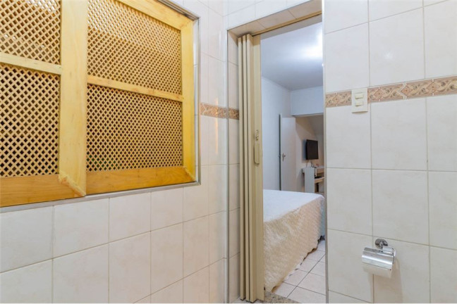 Imagem Casa com 4 Quartos à Venda, em Penha De França - São Paulo Imagem Casa com 4 Quartos à Venda, em Penha De França - São Paulo