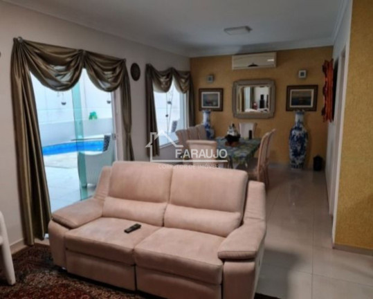 Imagem Imóvel com 5 Quartos à Venda, 450 m² em Granja Olga Iii - Sorocaba Imagem Imóvel com 5 Quartos à Venda, 450 m² em Granja Olga Iii - Sorocaba
