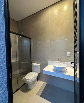 Imagem Casa com 3 Quartos à Venda, 463 m² em Cuiabá Imagem Casa com 3 Quartos à Venda, 463 m² em Cuiabá