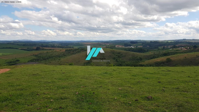 Imagem Fazenda à Venda, 128 m² em Zona Rural - Oliveira Imagem Fazenda à Venda, 128 m² em Zona Rural - Oliveira