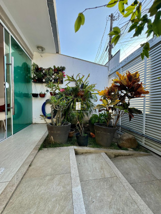 Imagem Casa com 3 Quartos à Venda, 200 m² em Morada De Laranjeiras - Serra Imagem Casa com 3 Quartos à Venda, 200 m² em Morada De Laranjeiras - Serra