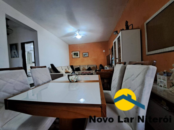Imagem Casa com 4 Quartos à Venda, 210 m² em Parque Nanci - Maricá Imagem Casa com 4 Quartos à Venda, 210 m² em Parque Nanci - Maricá