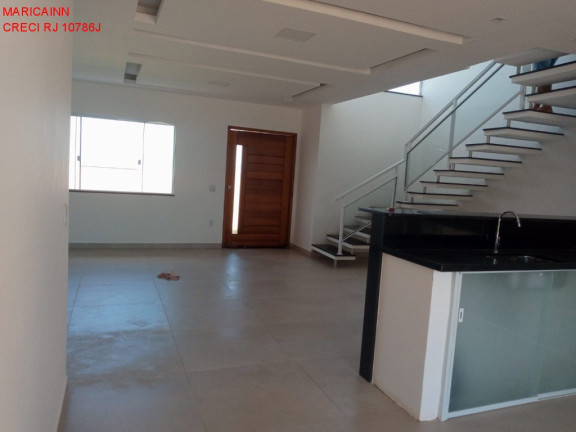 Imagem Casa com 4 Quartos à Venda, 192 m² em Cordeirinho - Maricá