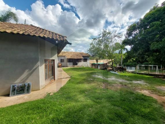 Imagem Chácara com 2 Quartos à Venda, 2.000 m² em Parque Dos Pinheiros - Botucatu Imagem Chácara com 2 Quartos à Venda, 2.000 m² em Parque Dos Pinheiros - Botucatu