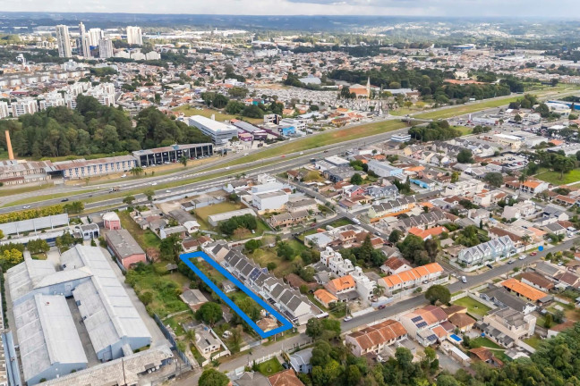Imagem Terreno à Venda, 146 m² em Orleans - Curitiba Imagem Terreno à Venda, 146 m² em Orleans - Curitiba