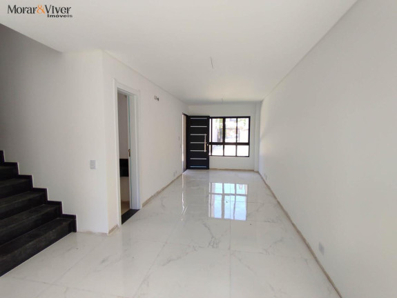 Imagem Casa com 3 Quartos à Venda, 172 m² em Jardim Das Américas - Curitiba Imagem Casa com 3 Quartos à Venda, 172 m² em Jardim Das Américas - Curitiba