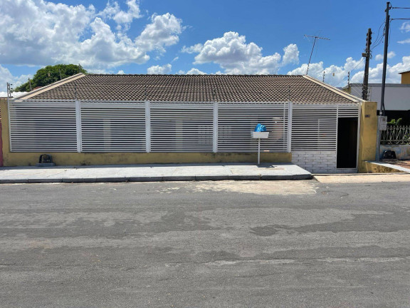 Imagem Casa com 3 Quartos à Venda, 300 m² em Morada Da Serra - Cuiabá Imagem Casa com 3 Quartos à Venda, 300 m² em Morada Da Serra - Cuiabá