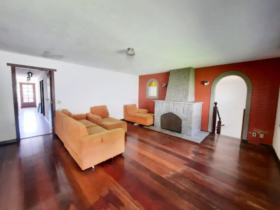 Imagem Casa com 4 Quartos à Venda, 229 m² em Parque Do Ingá - Teresópolis Imagem Casa com 4 Quartos à Venda, 229 m² em Parque Do Ingá - Teresópolis