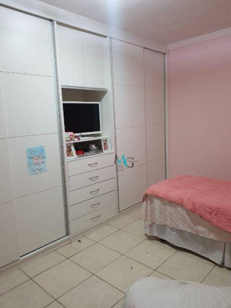 Imagem Casa com 3 Quartos à Venda, 192 m² em Campo Grande - Rio De Janeiro