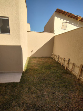 Imagem Casa com 3 Quartos à Venda, 106 m² em Jardim Europa - Goiânia Imagem Casa com 3 Quartos à Venda, 106 m² em Jardim Europa - Goiânia