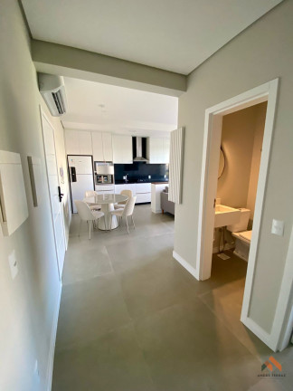 Imagem Apartamento com 2 Quartos à Venda, 71 m²