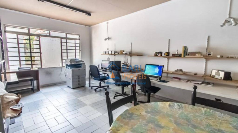 Imagem Casa com 4 Quartos à Venda, 400 m² em água Branca - São Paulo Imagem Casa com 4 Quartos à Venda, 400 m² em água Branca - São Paulo