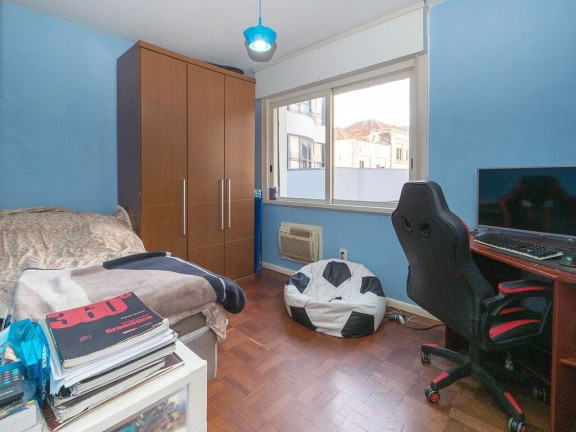 Imagem Imóvel com 3 Quartos à Venda, 83 m² em Menino Deus - Porto Alegre Imagem Imóvel com 3 Quartos à Venda, 83 m² em Menino Deus - Porto Alegre
