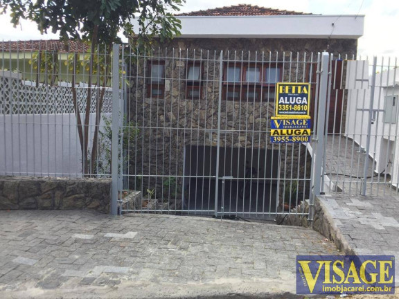 Imagem Casa com 3 Quartos à Venda, 235 m² em Centro - Jacareí Imagem Casa com 3 Quartos à Venda, 235 m² em Centro - Jacareí