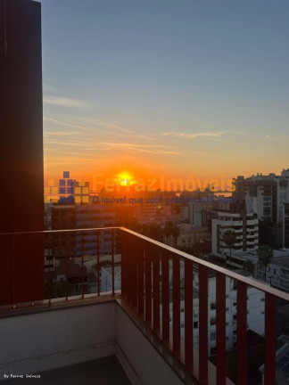 Imagem Apartamento com 2 Quartos à Venda, 91 m² em Menino Deus - Porto Alegre Imagem Apartamento com 2 Quartos à Venda, 91 m² em Menino Deus - Porto Alegre