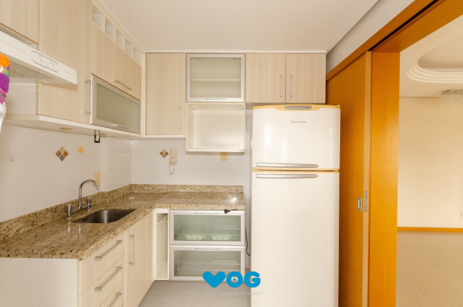 Imagem Imóvel com 2 Quartos à Venda, 72 m² em Menino Deus - Porto Alegre