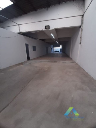 Sala Comercial para Alugar, 700 m² em Vila Das Mercês - São Paulo