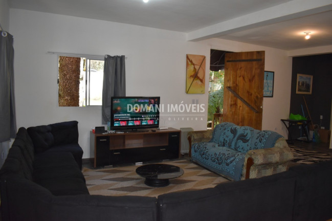 Imagem Casa com 3 Quartos à Venda, 190 m² em Região Do Parque Pedra Do Baú - Campos Do Jordão Imagem Casa com 3 Quartos à Venda, 190 m² em Região Do Parque Pedra Do Baú - Campos Do Jordão