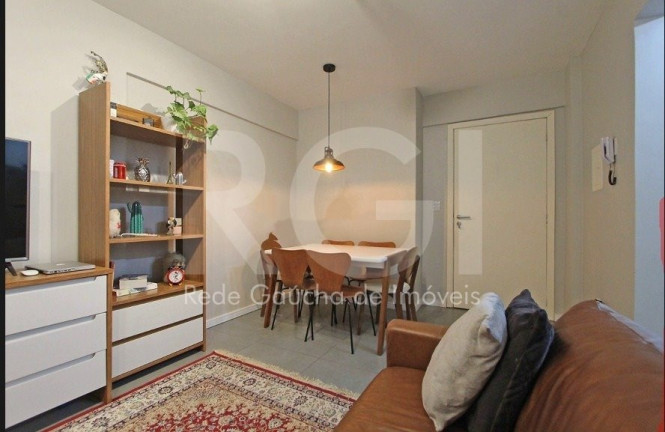Imagem Apartamento com 1 Quarto à Venda ou Locação, 53 m² em Centro Histórico - Porto Alegre Imagem Apartamento com 1 Quarto à Venda ou Locação, 53 m² em Centro Histórico - Porto Alegre