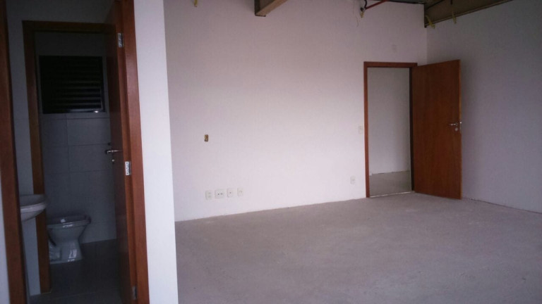 Imagem Sala Comercial à Venda, 38 m² em Centro - Pindamonhangaba Imagem Sala Comercial à Venda, 38 m² em Centro - Pindamonhangaba