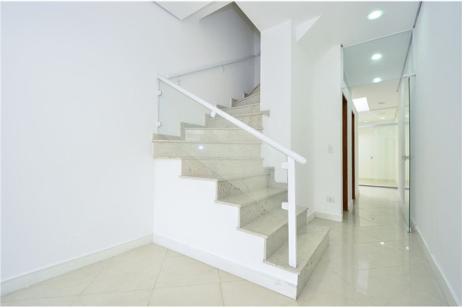 Imagem Casa com 2 Quartos à Venda, em Perdizes - São Paulo Imagem Casa com 2 Quartos à Venda, em Perdizes - São Paulo