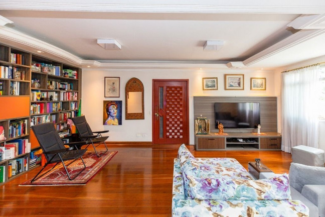 Imóvel com 4 Quartos à Venda, 167 m² em Moema - São Paulo