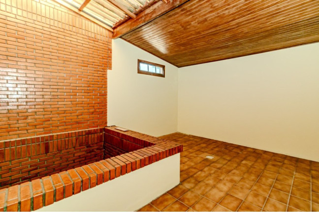 Imagem Casa com 3 Quartos à Venda, 243 m² em Menino Deus - Porto Alegre Imagem Casa com 3 Quartos à Venda, 243 m² em Menino Deus - Porto Alegre