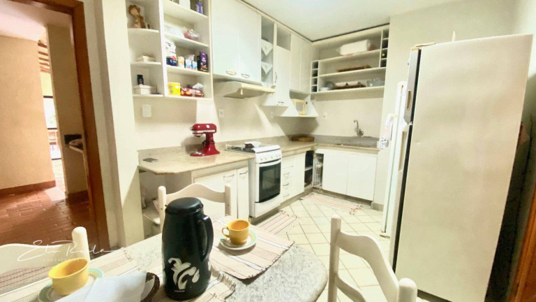 Imagem Casa com 3 Quartos à Venda, 300 m² em Santa Mônica - Colatina Imagem Casa com 3 Quartos à Venda, 300 m² em Santa Mônica - Colatina
