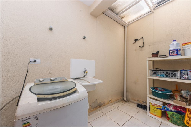 Imagem Casa com 2 Quartos à Venda, em Itaquera - São Paulo Imagem Casa com 2 Quartos à Venda, em Itaquera - São Paulo