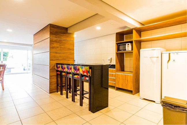 Imagem Imóvel com 3 Quartos à Venda, 74 m² em Rio Branco - Porto Alegre Imagem Imóvel com 3 Quartos à Venda, 74 m² em Rio Branco - Porto Alegre