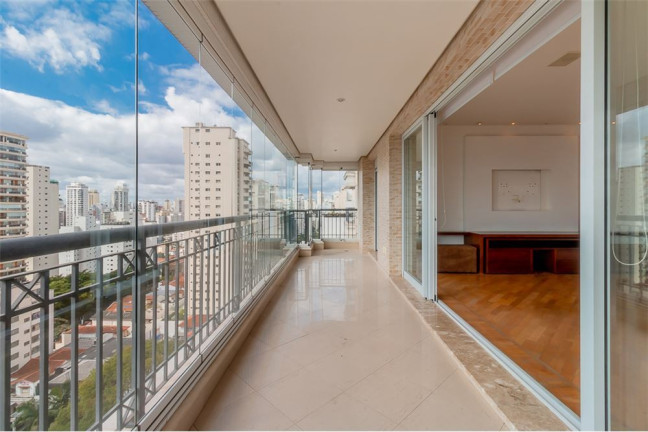 Imagem Imóvel com 3 Quartos à Venda, em Perdizes - São Paulo Imagem Imóvel com 3 Quartos à Venda, em Perdizes - São Paulo