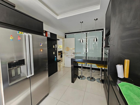 Imagem Casa com 4 Quartos à Venda, 234 m² em Bom Retiro - Teresópolis Imagem Casa com 4 Quartos à Venda, 234 m² em Bom Retiro - Teresópolis