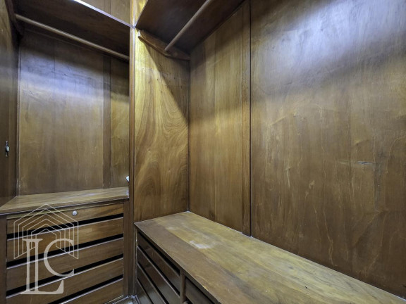 Imagem Casa com 5 Quartos para Alugar, 900 m² em Morumbi - São Paulo Imagem Casa com 5 Quartos para Alugar, 900 m² em Morumbi - São Paulo