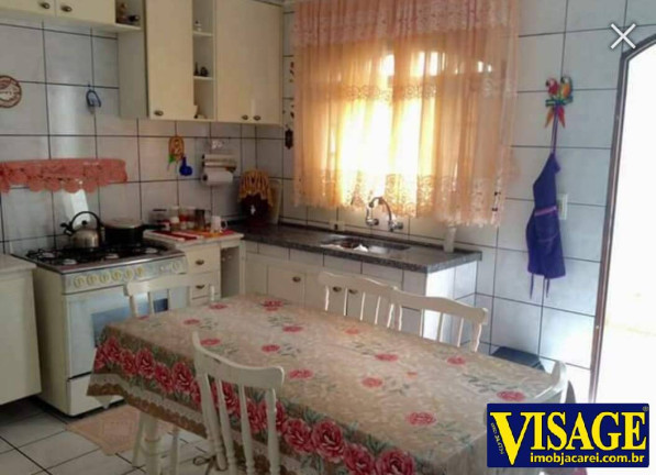 Imagem Sobrado com 2 Quartos à Venda,  em Jd. St. Marina - Jacareí