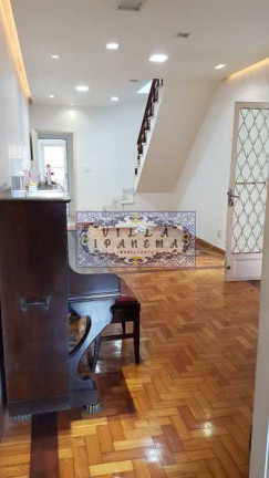 Imagem Imóvel com 6 Quartos à Venda, 501 m² em Cachambi - Rio De Janeiro Imagem Imóvel com 6 Quartos à Venda, 501 m² em Cachambi - Rio De Janeiro