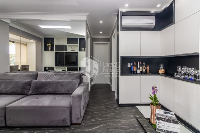 Imagem Apartamento com 2 Quartos à Venda, 67 m² em Moema - São Paulo