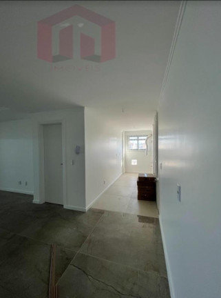 Imagem Imóvel com 3 Quartos à Venda, 1 m²