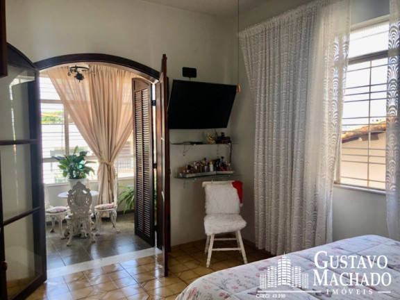 Imagem Imóvel com 4 Quartos à Venda, 320 m² em Jardim Amália - Volta Redonda