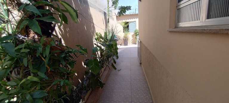 Imagem Casa com 3 Quartos à Venda, 187 m² em Vila Cleonice - São Paulo