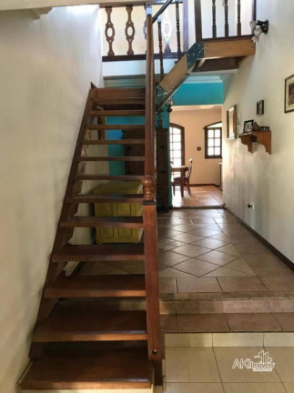 Imagem Casa com 5 Quartos à Venda, 301 m² em Zona 03 - Maringá Imagem Casa com 5 Quartos à Venda, 301 m² em Zona 03 - Maringá