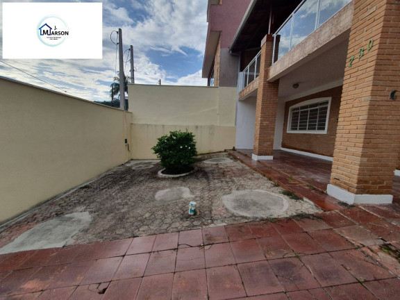 Imagem Sobrado com 5 Quartos à Venda, 232 m² em Centro - Caraguatatuba Imagem Sobrado com 5 Quartos à Venda, 232 m² em Centro - Caraguatatuba