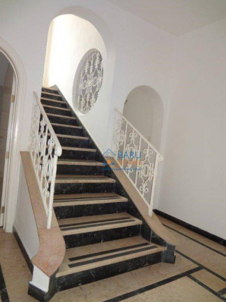 Sobrado com 4 Quartos para Alugar, 450 m² em Jardim América - São Paulo