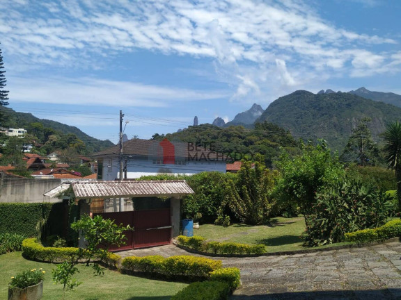 Casa com 8 Quartos à Venda, 1.570 m² em Carlos Guinle - Teresópolis