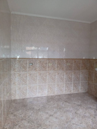Imagem Casa com 2 Quartos para Alugar, 205 m² em Taboão - Diadema